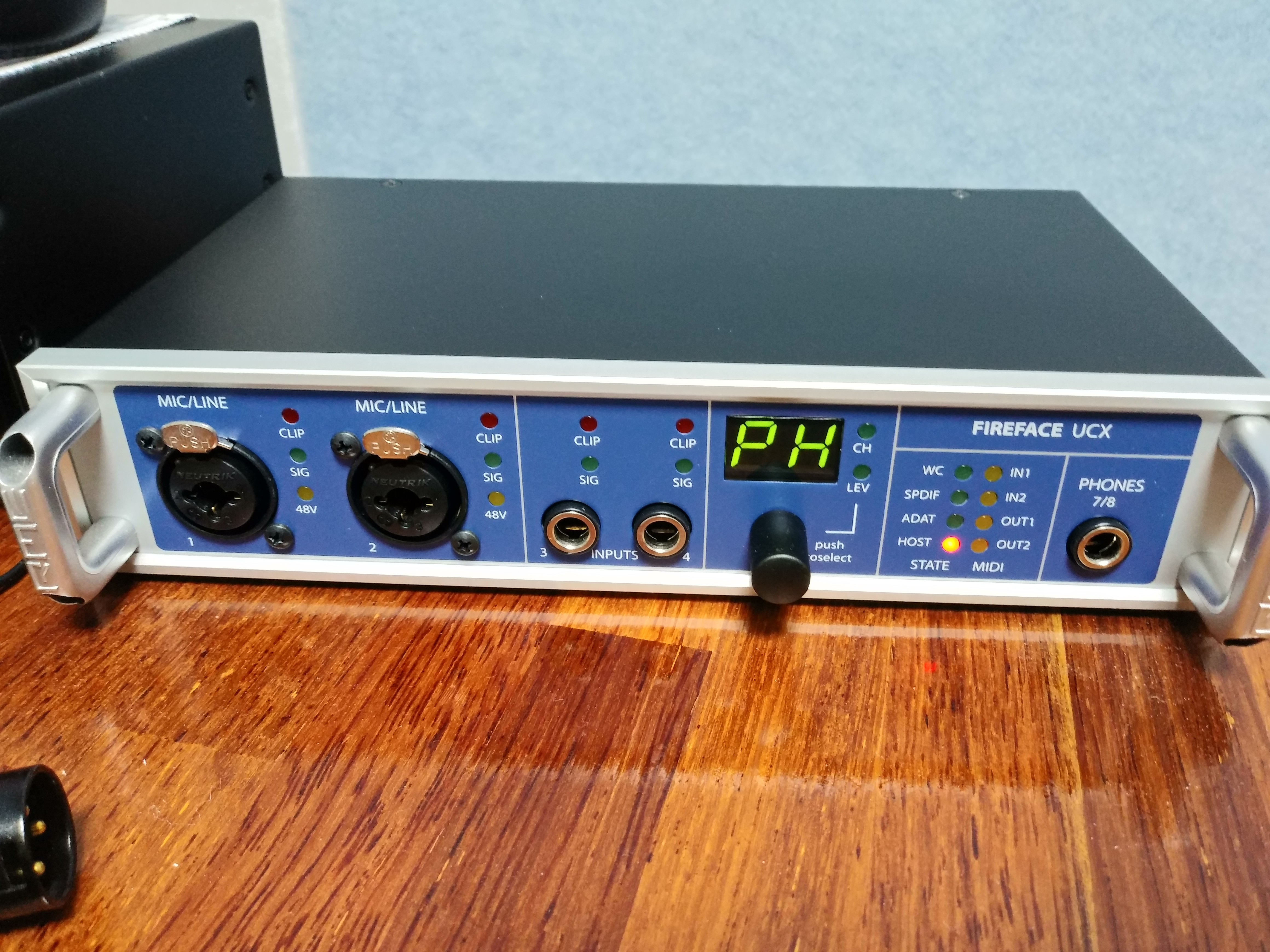 Звуковая карта rme fireface ucx